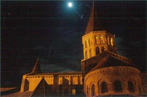 Paray-le-Monial, 71 - La Basilique du sacré-Coeur