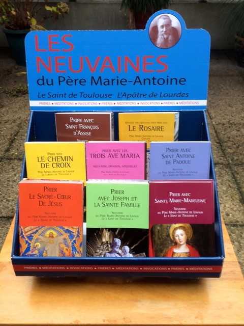 Présentoir de comptoir pour les Neuvaines du Père Marie-Antoine Le Saint de Toulouse